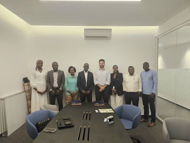 PHOTO GROUPE ELTON MODEC